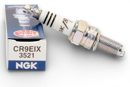 KIT AFINACIÓN CF MOTO NK250 SR250 MOTUL 7100 10W40 BUJIA NGK