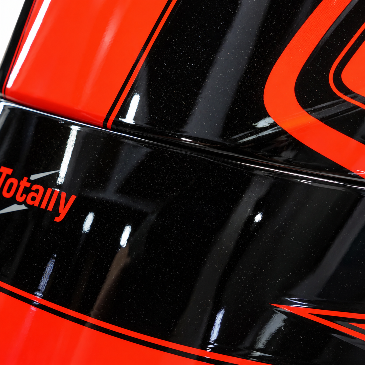Casco Integral XTRONG XTR-R1 Totally Negro/Rojo DOT ECE 22.06